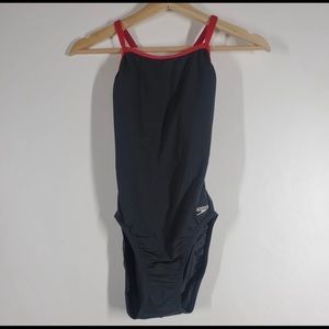 NWT Women Speedo Performance Train III Flyback Training Swimsuit gray 28